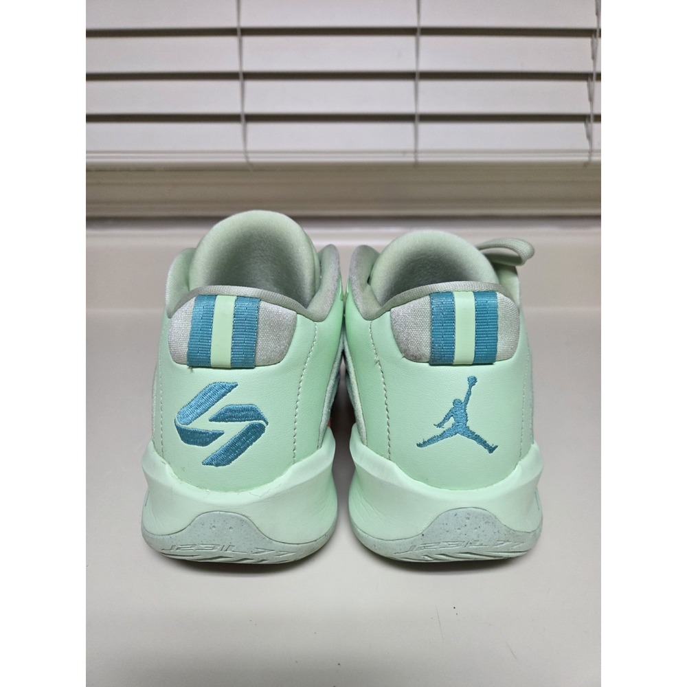 Nike Air Jordan Luka 3 Mens Size 10.5 Green Pink Athletic Running Shoes Sneakers - Picture 3 of 9